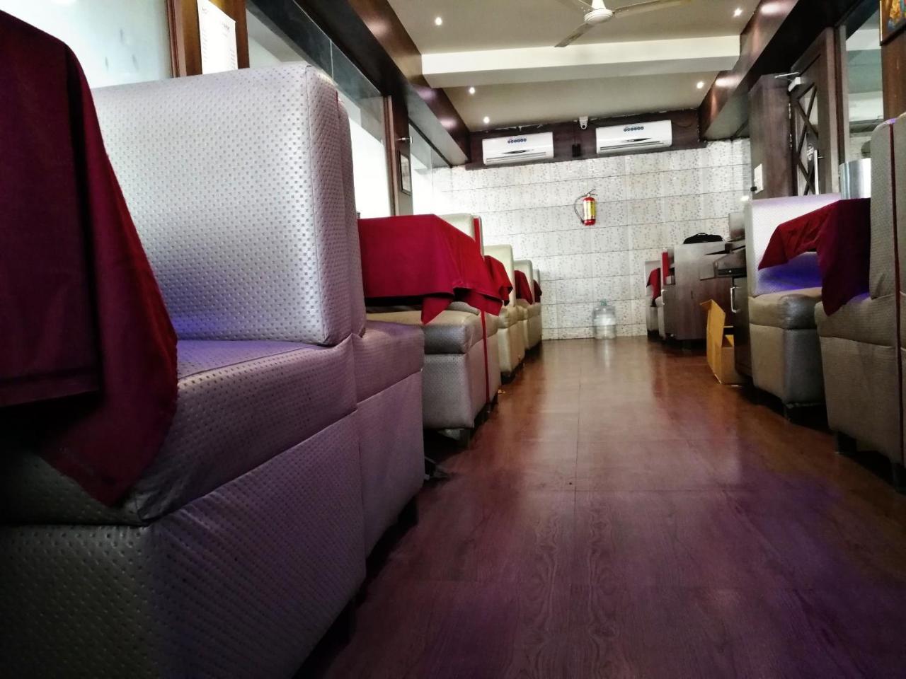 פאנבל Hotel Veer Residency מראה חיצוני תמונה